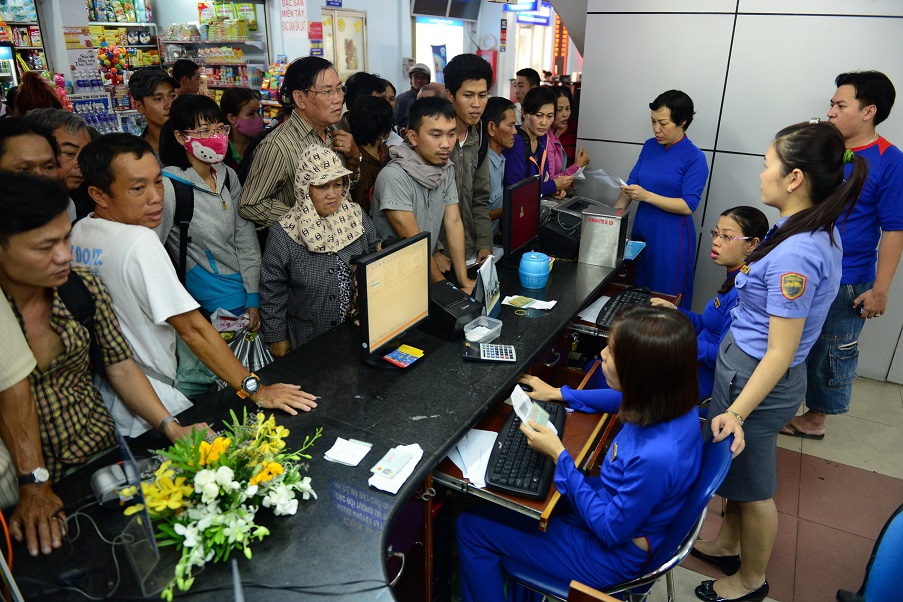 Vietnam railway operation interrupted after bridge collapse