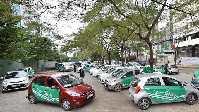 GrabCar licensed to operate legally in Vietnam