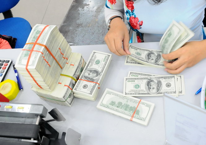 Dollar rises to VND23,000 on Vietnam black market
