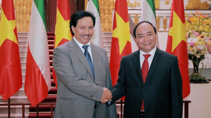 Kuwaiti PM visits Vietnam, vows to broaden multifaceted relations