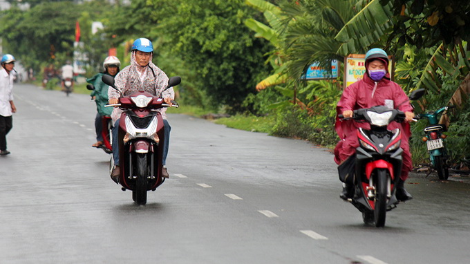 It finally rains in Saigon, Mekong Delta after long dry spell