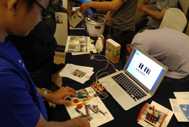 Vietnamese startup community showcases solutions at FPT Tech Day