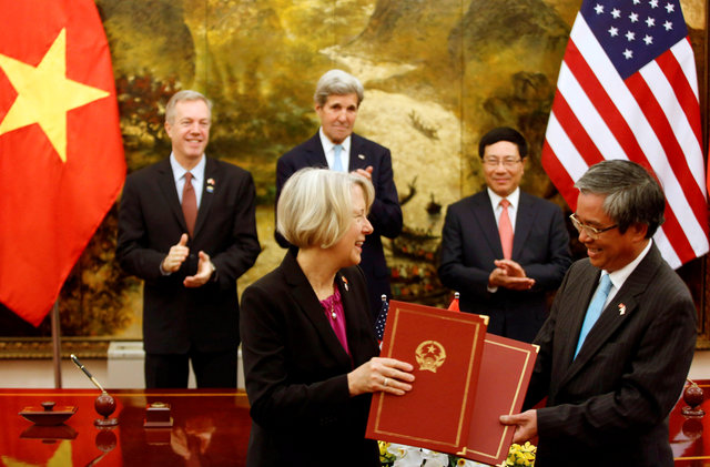 U.S., Vietnam agree to allow Peace Corps into Vietnam for first time