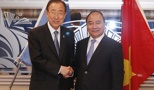 Vietnamese premier holds talks with UN Secretary-General during Japan trip
