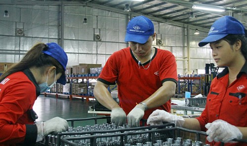 Vietnam posts $19.25bn annual trade surplus with G7 countries: customs