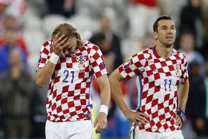Croatia regret missed opportunity after late Portugal win