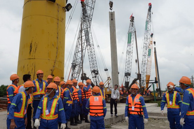 Ho Chi Minh City breaks ground on tidal flood control project