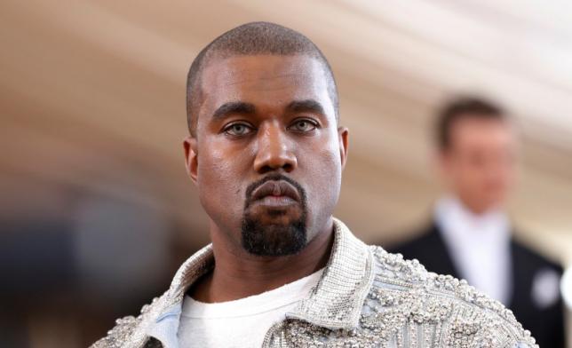 Kanye West stirs up controversy with nude celebrities in 'Famous'