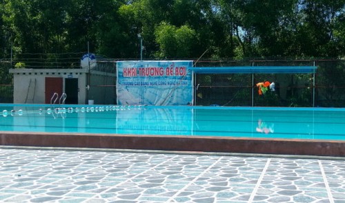 Mother finds ten-year-old son drowned in unlicensed pool in Vietnam