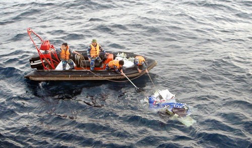 Airbus offers hand in finding cause of Vietnamese coast guard plane crash
