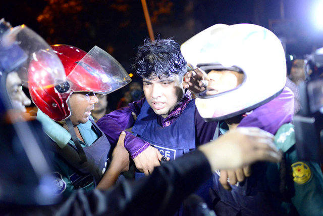 Bangladesh police storm restaurant to rescue hostages, gunfight on