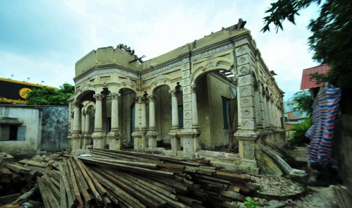Ho Chi Minh City authorities slow to react to illegal villa demolition