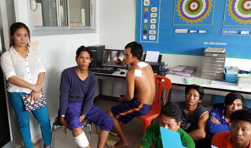 Thai Navy aids in search for missing Vietnamese fisherman after sinking his boat