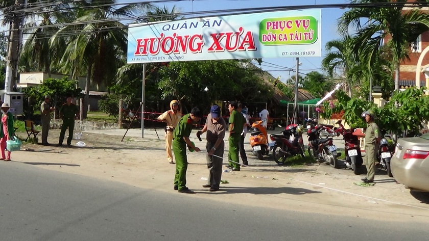 Cambodian officer shoots dead Vietnamese man, injures another