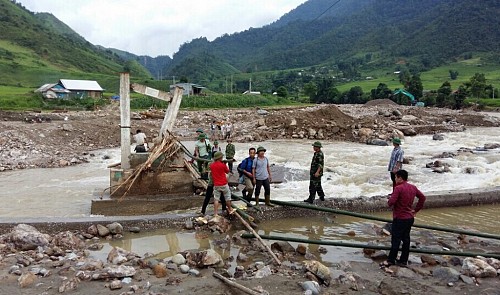 Seven killed by gold mine landslide in northern Vietnam