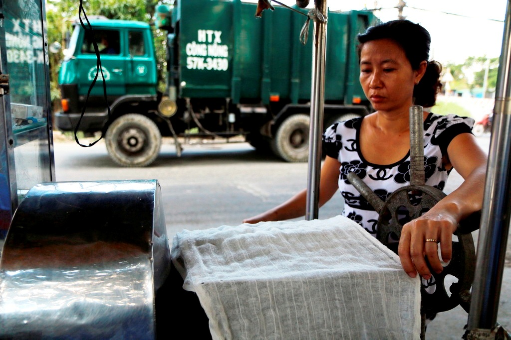 Scientists to examine mysterious stench in southern Ho Chi Minh City