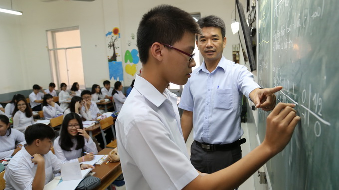 Vietnam education ministry’s plan for multiple-choice math test sparks debate