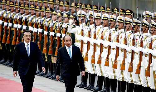 Vietnam, China to better manage maritime disputes