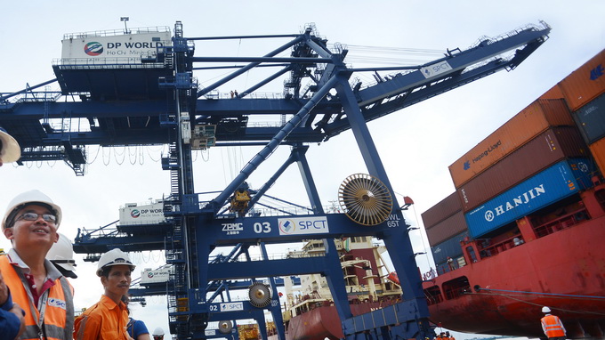 Vietnamese cargo on bankrupt Hanjin ships stranded at sea