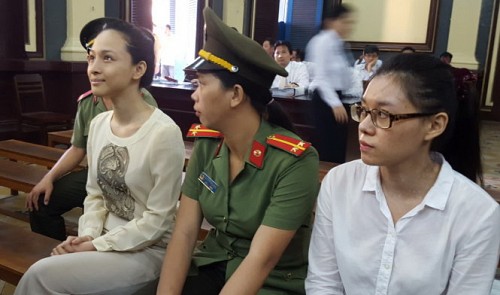 Vietnam beauty queen stands trial in $730,000 fraud case