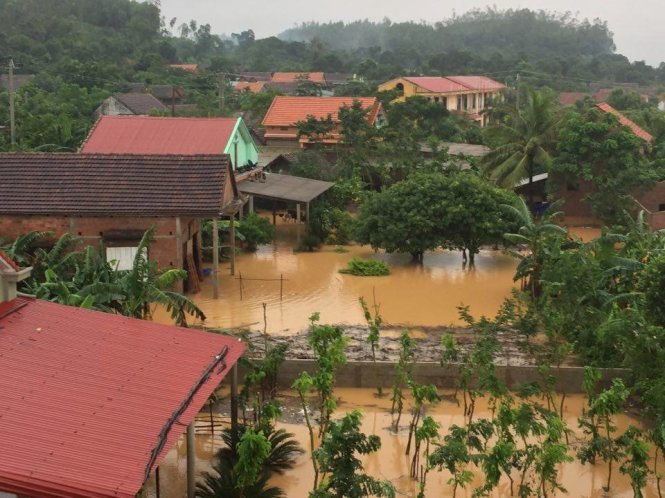 Central Vietnam braces for coming typhoons following serious deluge
