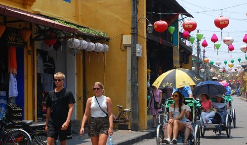 Hoi An to issue tourist code of conduct