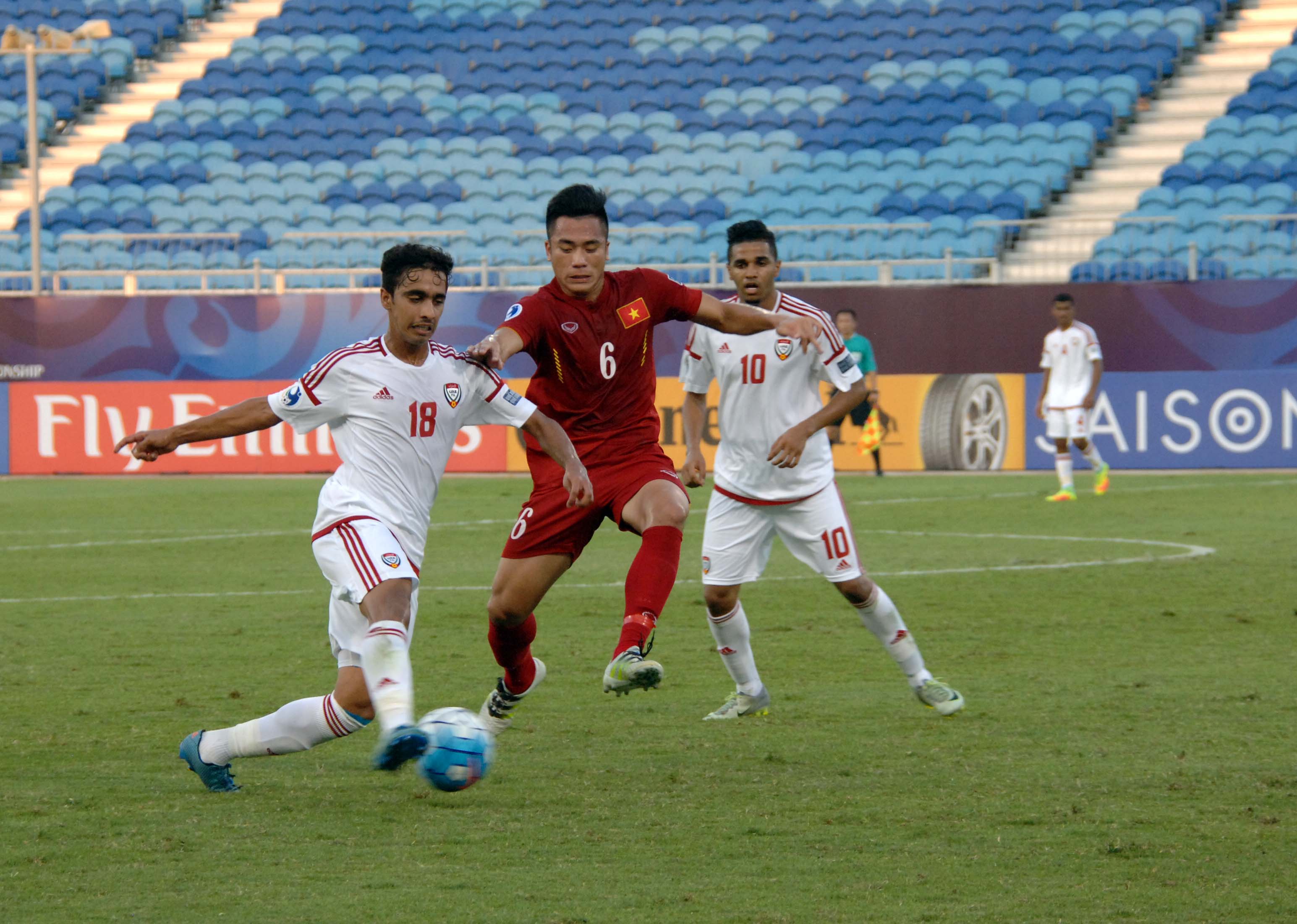 Ten-man Vietnam earn draw with UAE at Asia U-19s championship