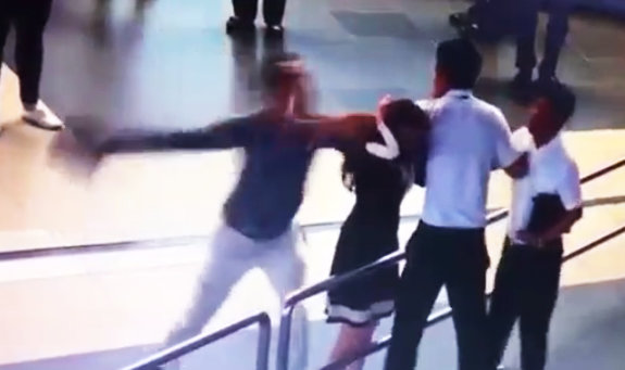 Vietnamese passengers banned from flight after hitting airport employee