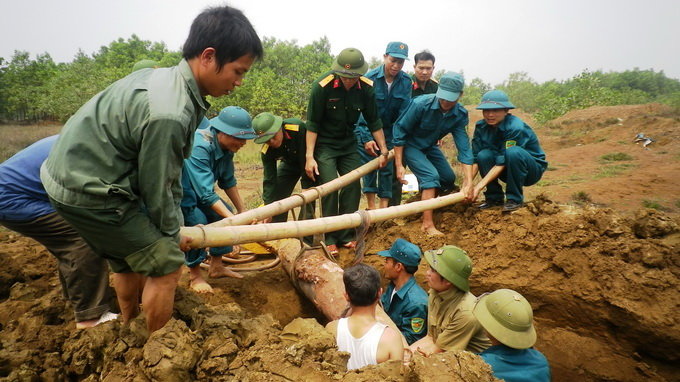 Vietnamese provinces still haunted by unexploded wartime ordnance: conference