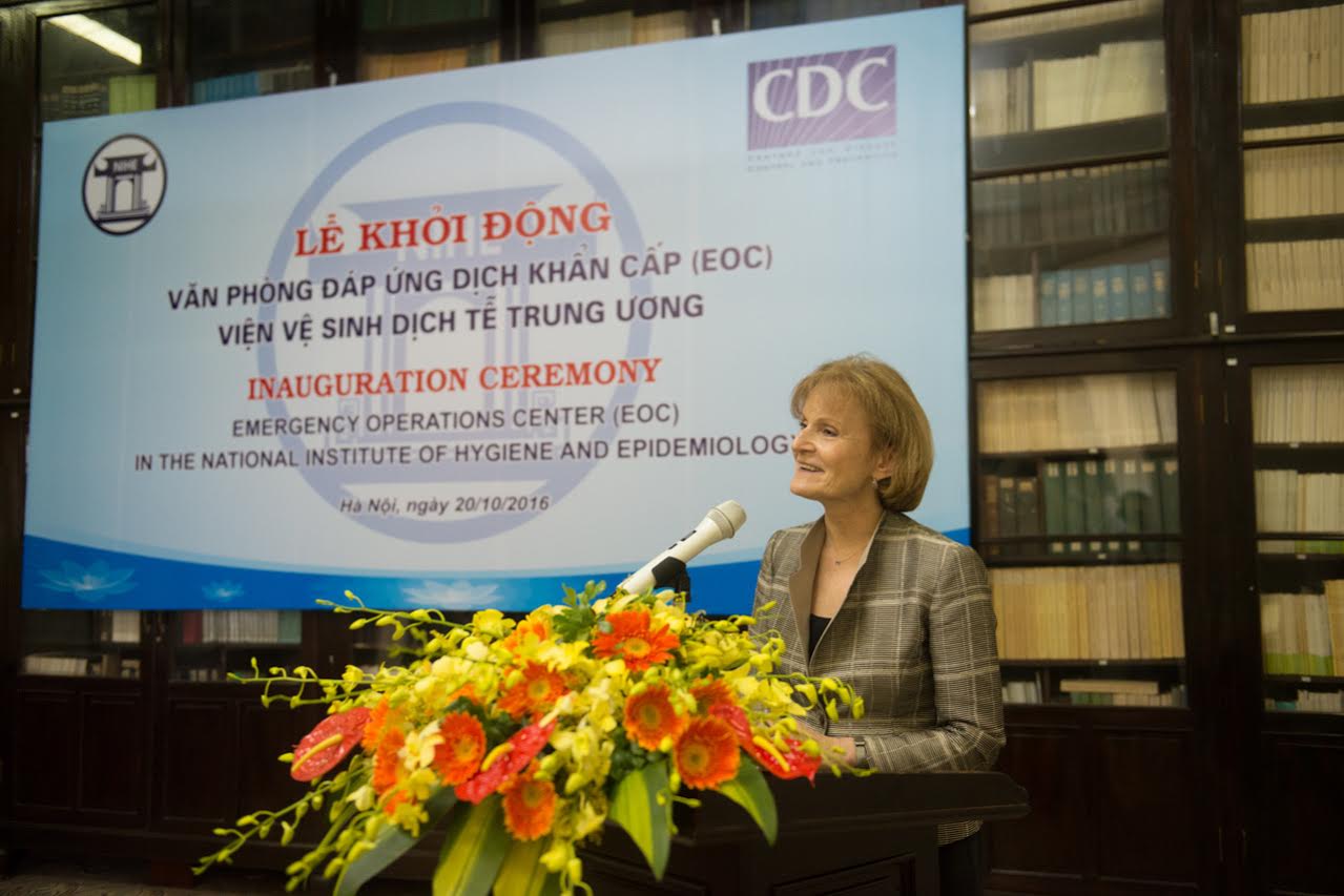 U.S. Acting Deputy Secretary of Health and Human Services wraps up Hanoi visit