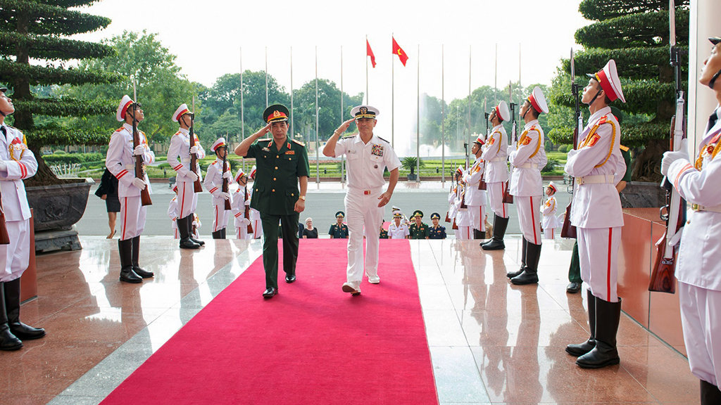 Commander of US Pacific Command visits Vietnam