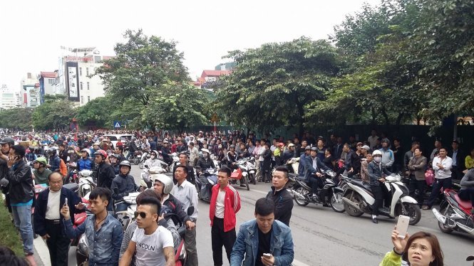 In Vietnam, three is not a crowd