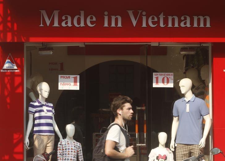 Vietnam says economy will still thrive even if TPP tanks