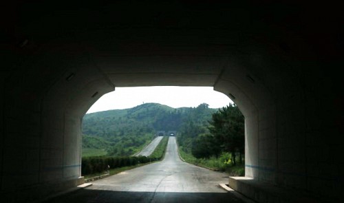 A Vietnamese perspective from inside North Korea – P8: ‘Kingdom’ of tunnels, bridges