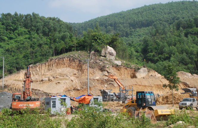 Construction, mining ravage neighborhoods in Vietnam’s Da Nang