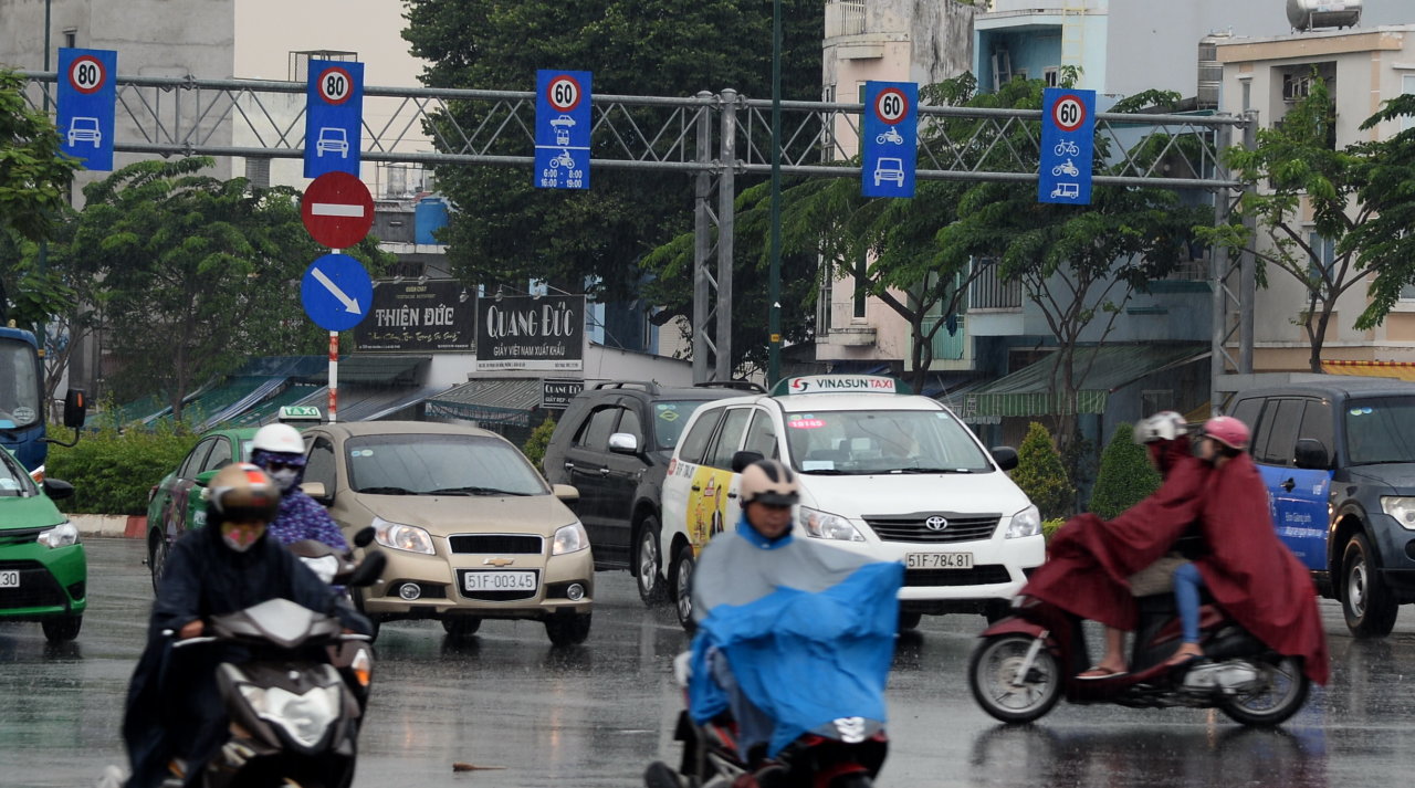 Ho Chi Minh City mulls speed limit cuts to minimize road accidents