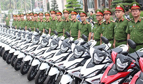 Vietnam province equips police with 100 motorbikes to aid crime fighting
