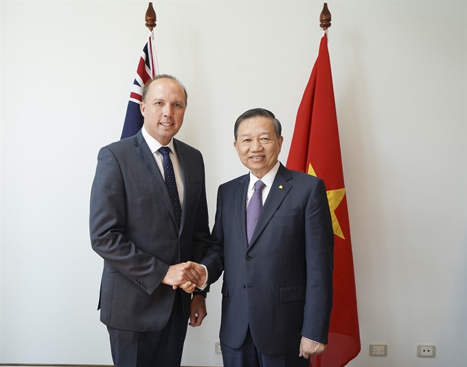 Vietnam, Australia ink deal to curb illegal immigration