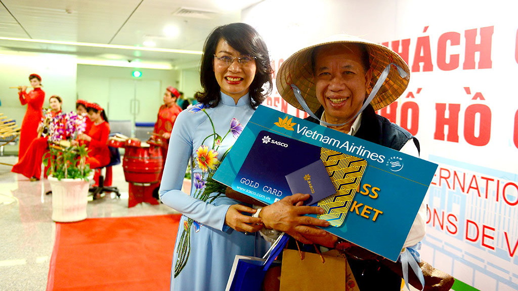 Ho Chi Minh City welcomes five-millionth int’l visitor in 2016