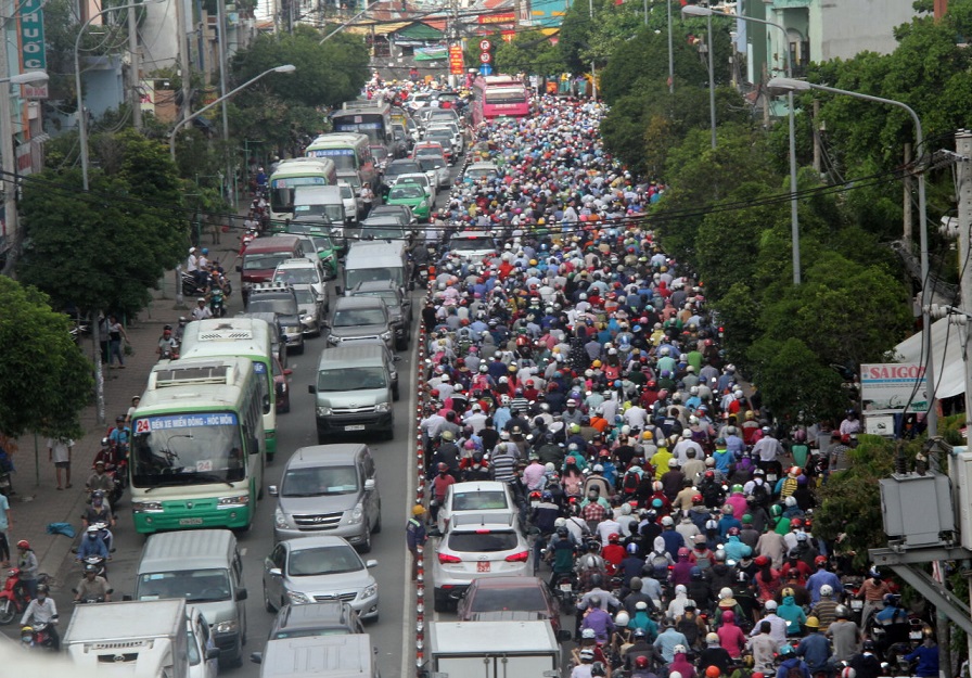 Ho Chi Minh City to arrange different hours for each commuter group in bid to curb congestion