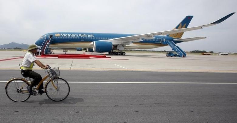 Vietnam Airlines shares soar 40 pct on debut, giving it $2.1 bln value