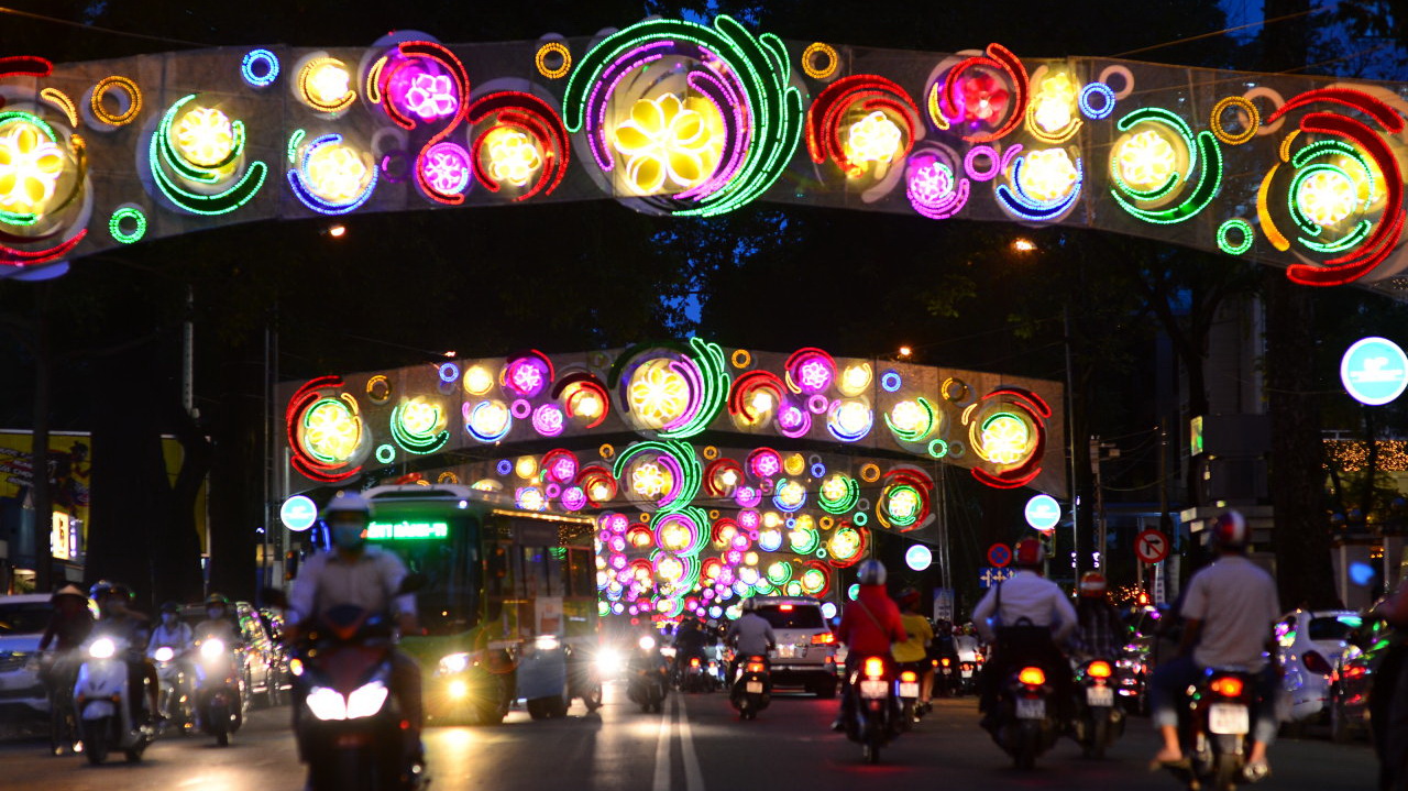 Ho Chi Minh City to fix ‘confusing’ downtown decorations