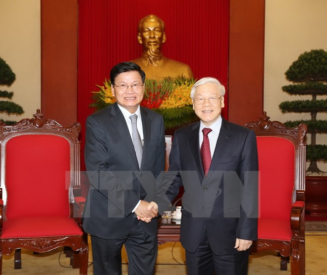 Vietnamese Party chief pledges to ensure quality of investment projects in Laos