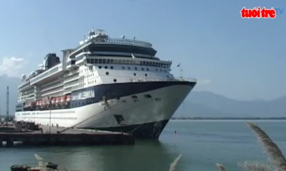 Chan May Port welcomes first int’l cruise ship in 2017