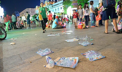 Ruinous behaviors go past ‘tipping point’ in Vietnam: expat