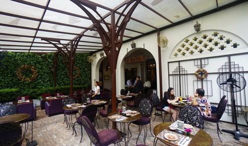 Female restaurateurs run bistros in style in Ho Chi Minh City