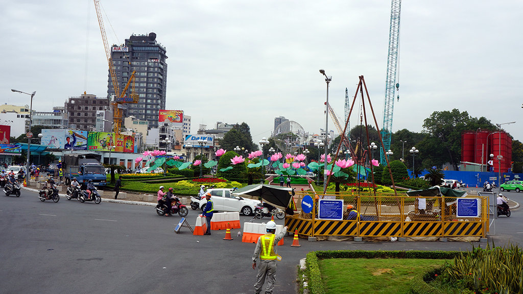 Downtown roads to be blocked for Saigon metro construction