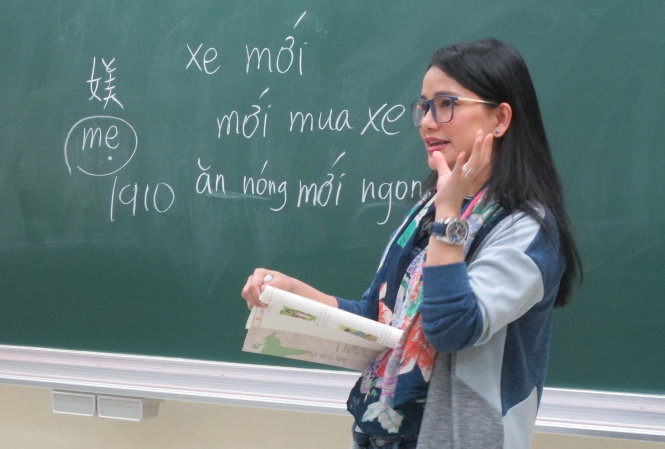 Lecturer uses language learning to help Vietnamese women integrate in Taiwan