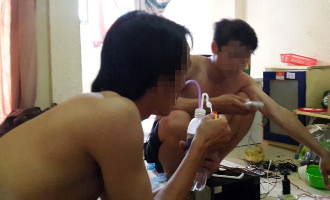 Vietnamese addicts start using drugs as young as 12: survey