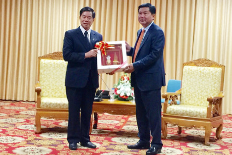 Ho Chi Minh City, Vientiane to boost bilateral cooperation